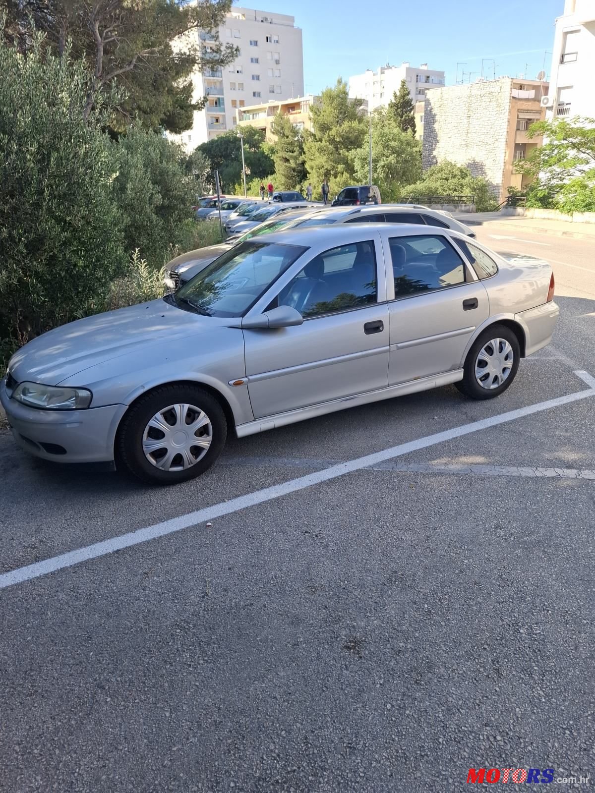 2000' Opel Vectra 1,6 I 16V photo #5