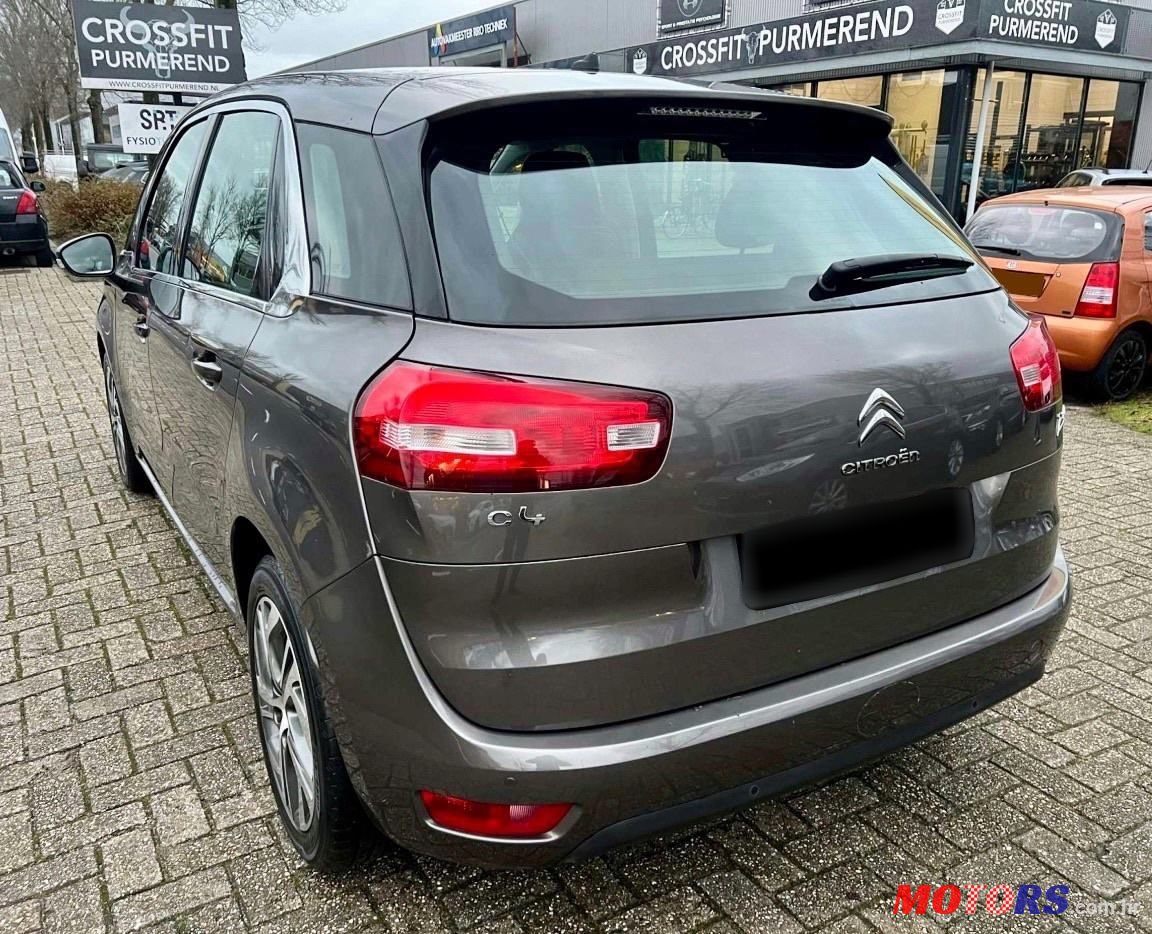 2017' Citroen C4 Picasso photo #6
