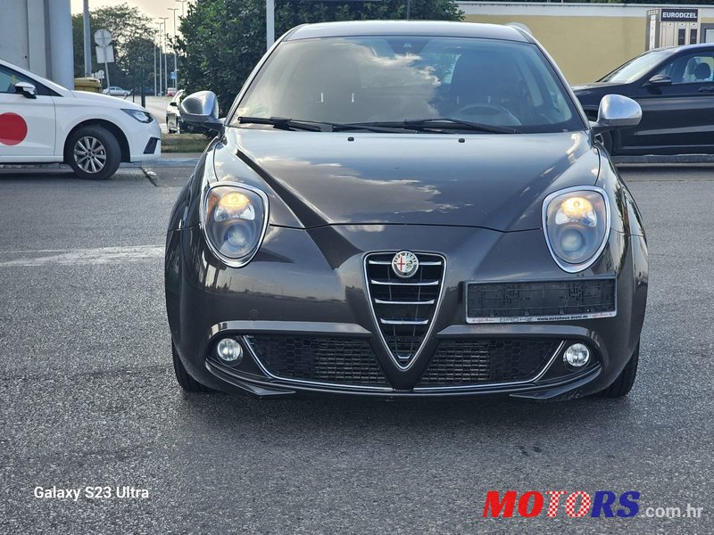 2014' Alfa Romeo MiTo 1.0 photo #5