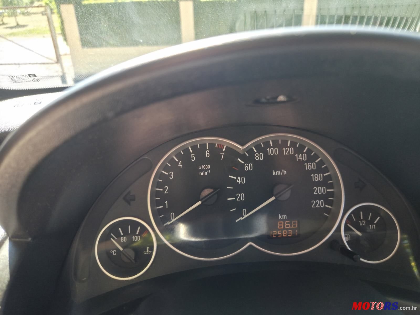 2004' Opel Corsa 1,2 16V photo #6