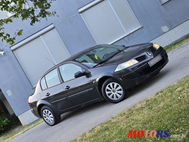 2006' Renault Megane 1,6 16V photo #3