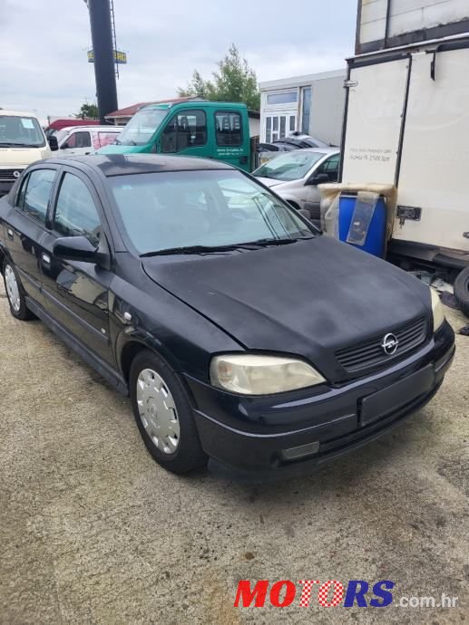 2008' Opel Astra 1,7 Cdti photo #2