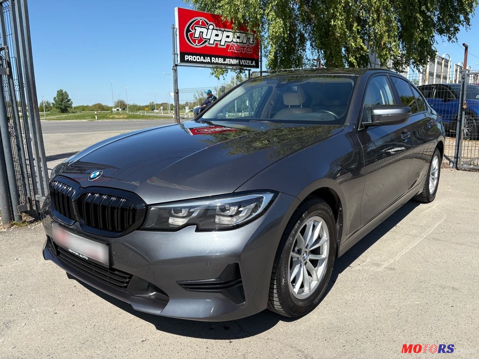 2019' BMW Serija 3 318D photo #1