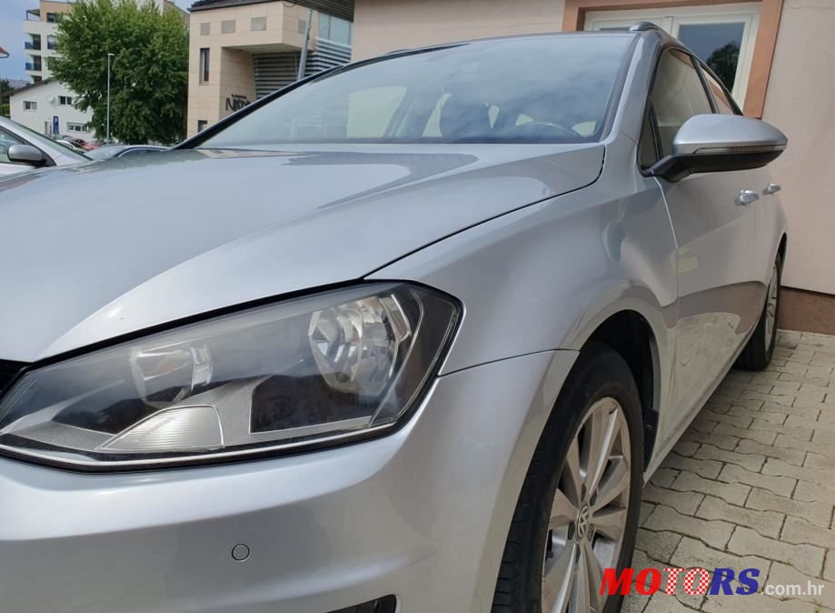 2013' Volkswagen Golf 7 photo #1