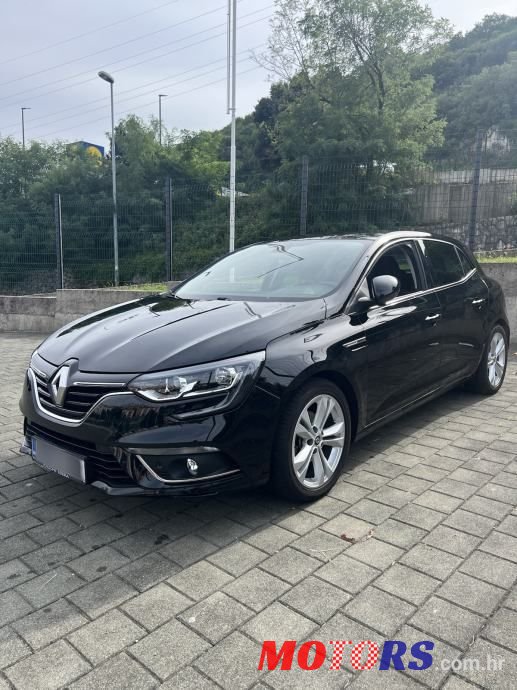 2020' Renault Megane photo #2