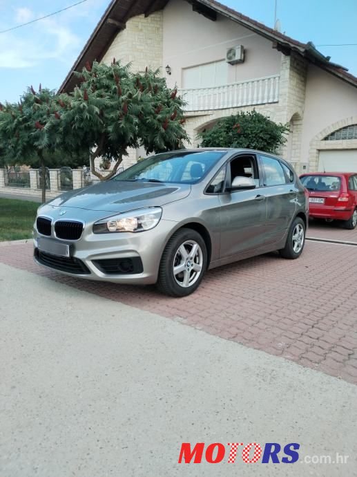 2015' BMW Serija 2 218I photo #3