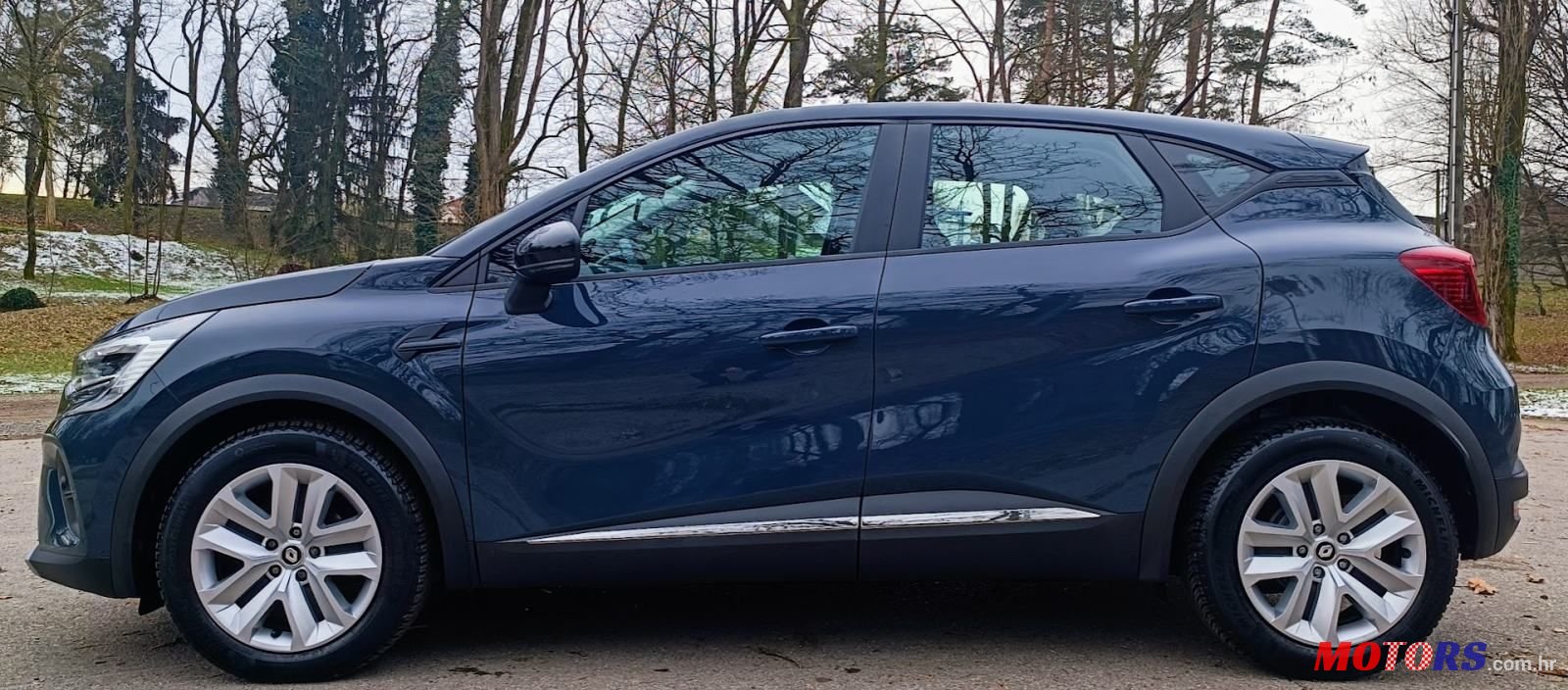 2021' Renault Captur Business photo #2