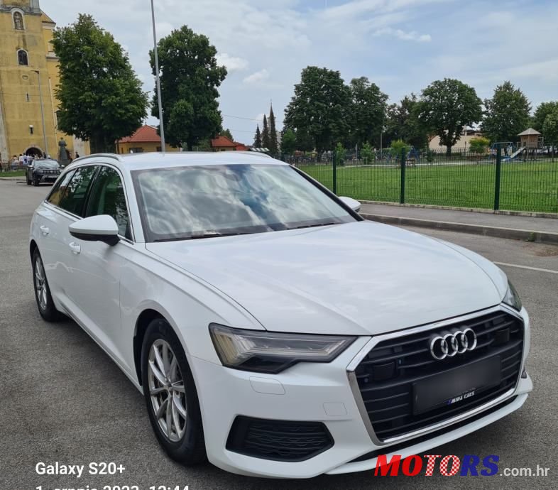 2019' Audi A6 Avant photo #1