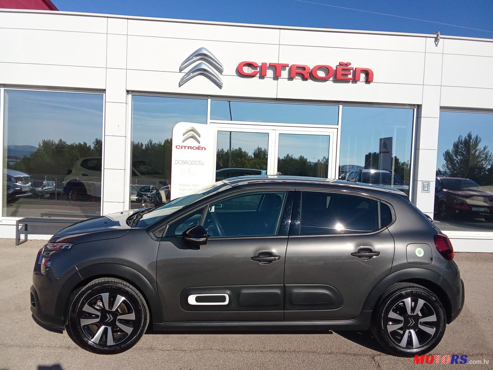 2024' Citroen C3 1,2 Puretech photo #2