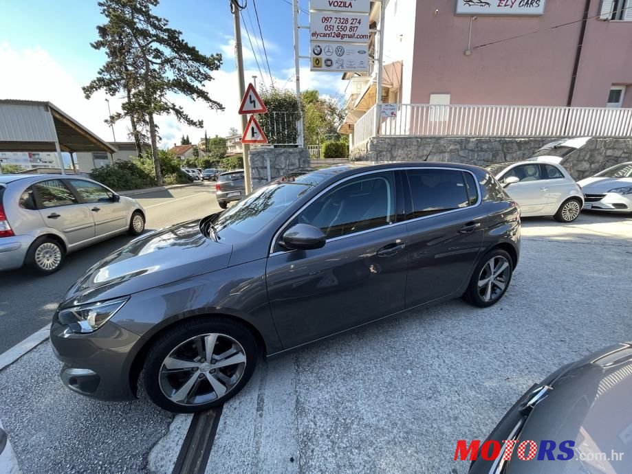 2016' Peugeot 308 photo #3