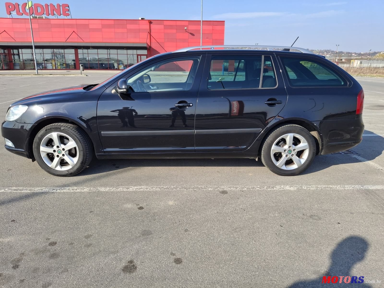 2012' Skoda Octavia Combi photo #5