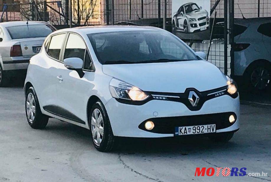 2015' Renault Clio Dci 90 photo #1