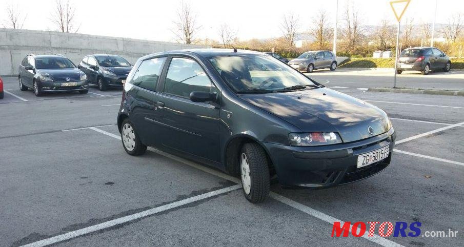 2002' Fiat Punto 1,2 Sx photo #2