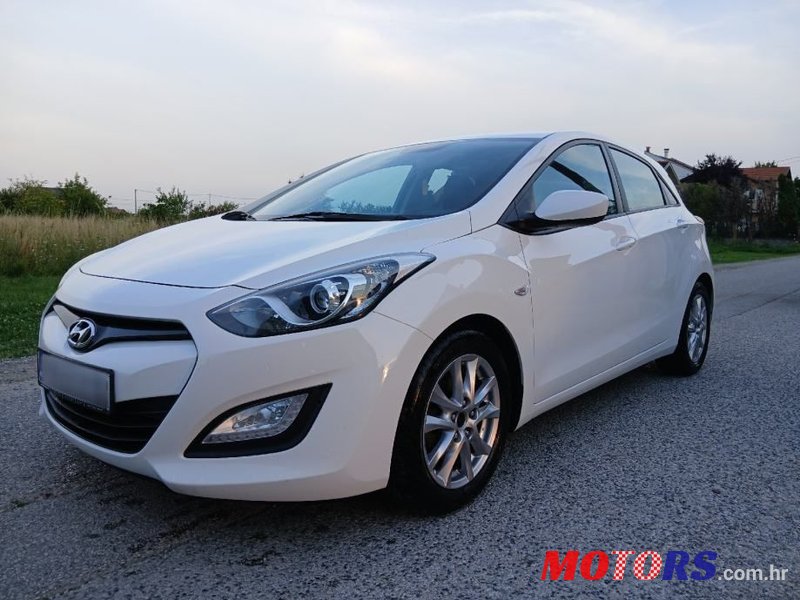 2012' Hyundai i30 1,4 photo #1