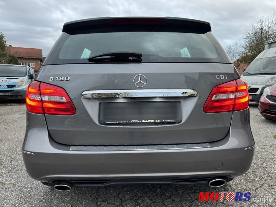 2012' Mercedes-Benz B-Klasa 180 Cdi photo #6