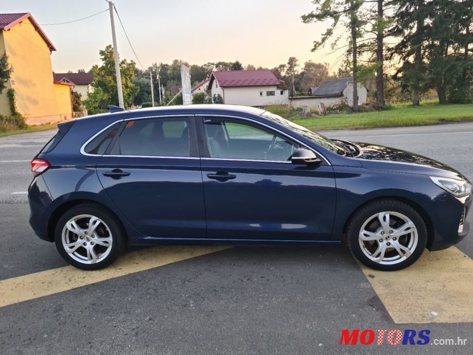 2017' Hyundai i30 1,6 Crdi photo #5