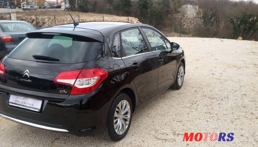 2014' Citroen C4 1,6 Hdi photo #2