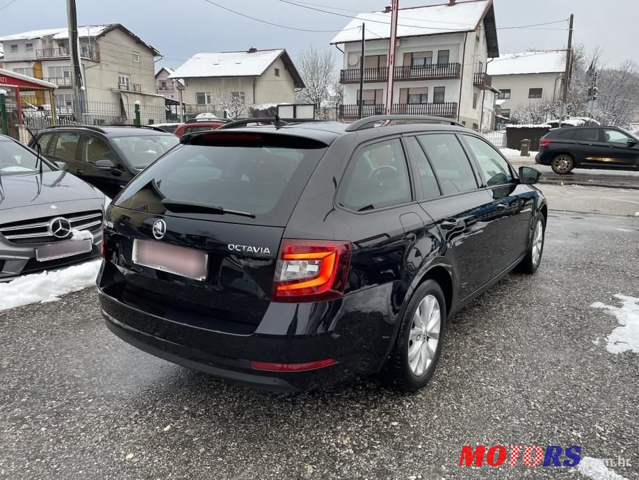 2019' Skoda Octavia Combi photo #4