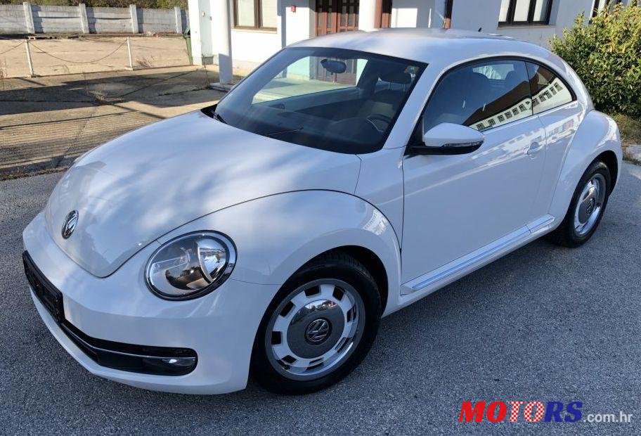 2012' Volkswagen Beetle 1,6 Tdi photo #1