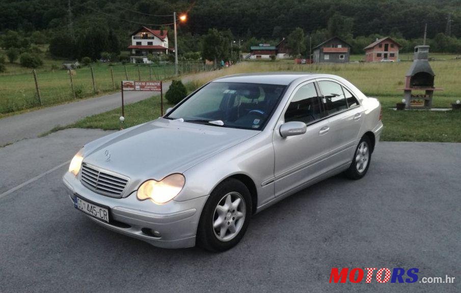 2000' Mercedes-Benz C-Klasa 220 photo #2