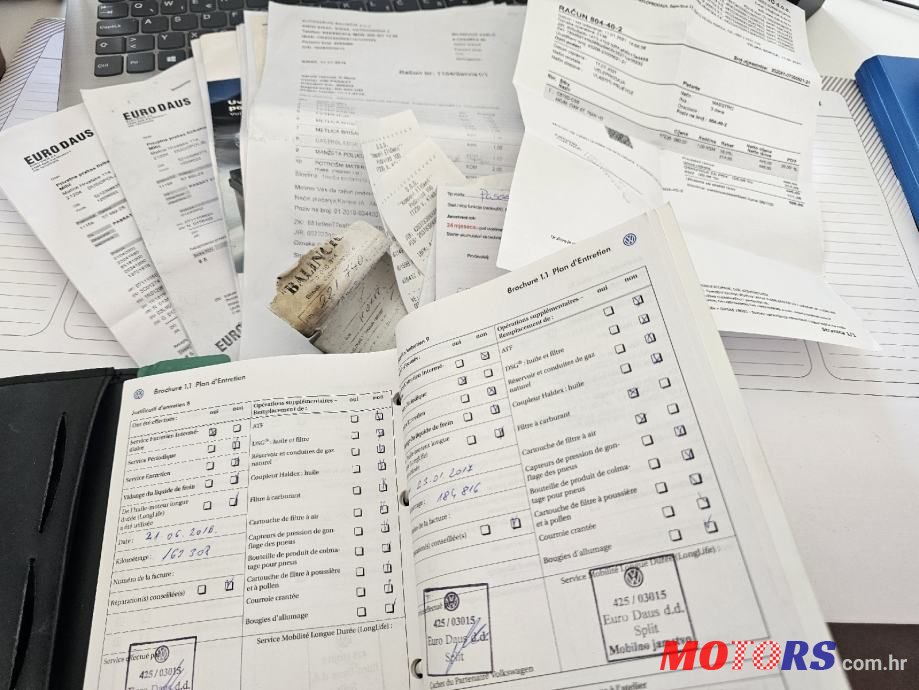 2008' Volkswagen Passat 2,0 Tdi photo #4