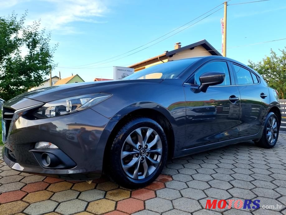 2014' Mazda 3 G100 Challenge photo #2