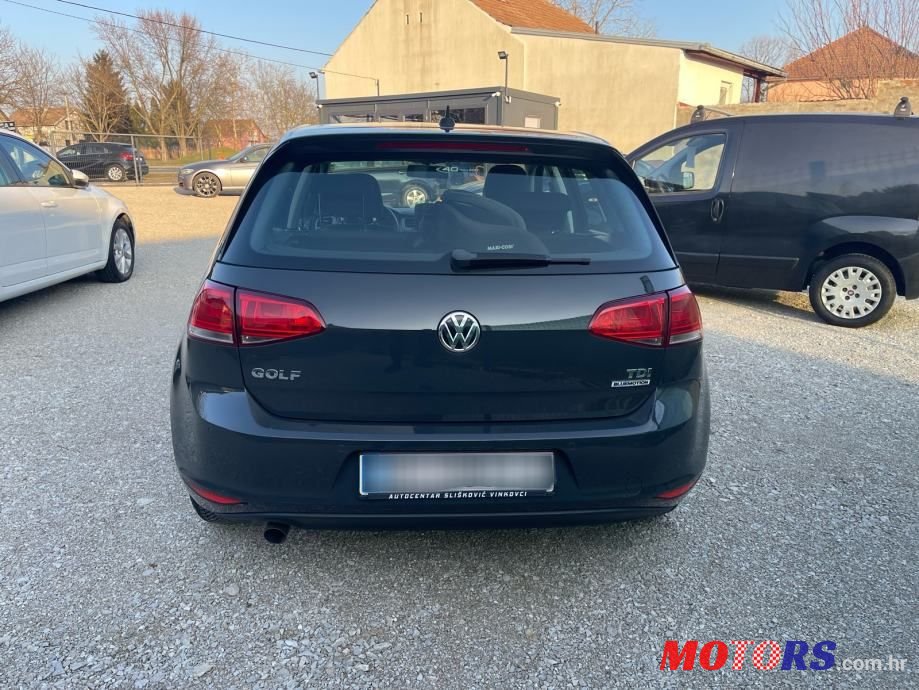 2015' Volkswagen Golf VII 1,6 Tdi Bmt photo #2