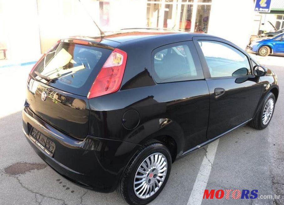 2006' Fiat Grande Punto 1,2 8V photo #2