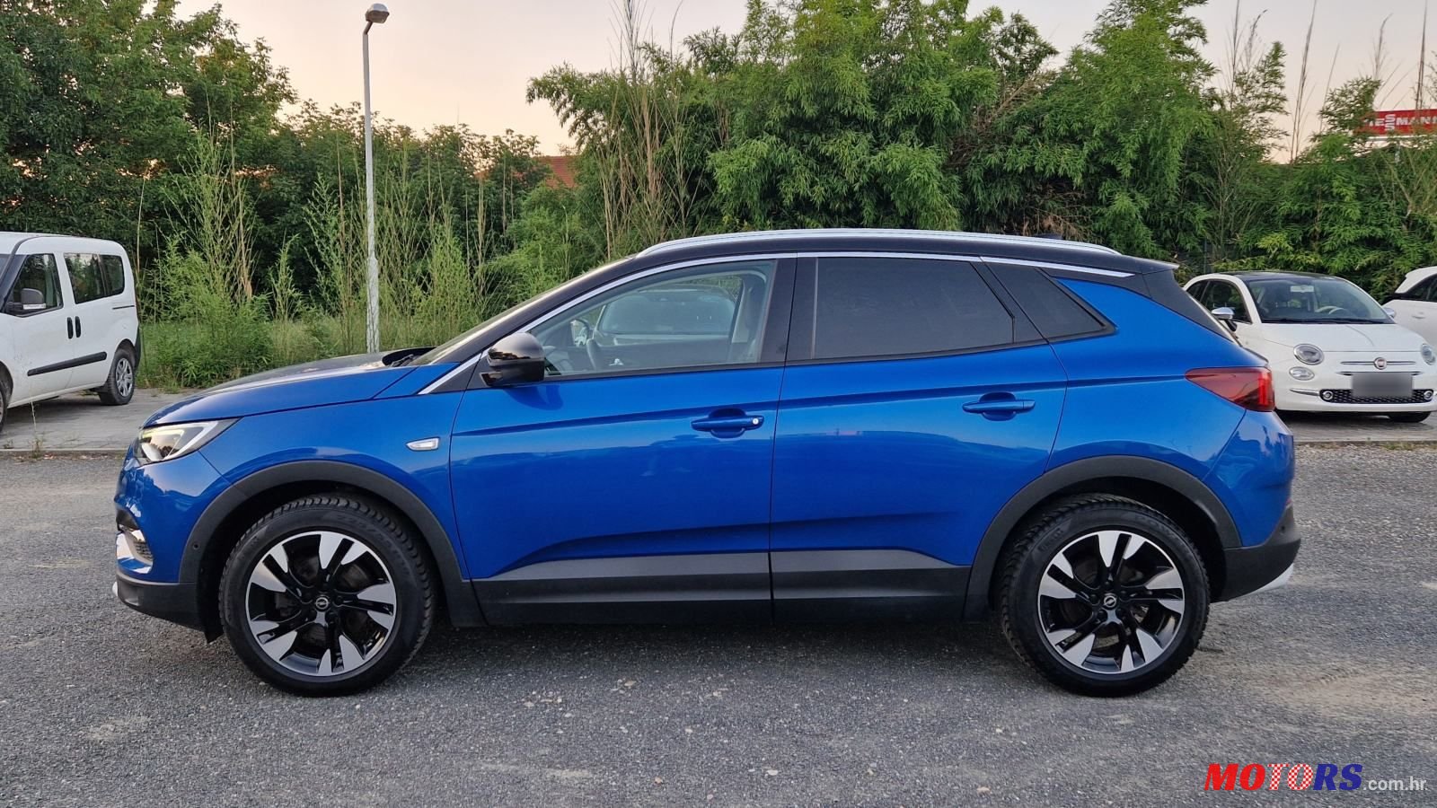 2020' Opel Grandland 1,5 photo #2