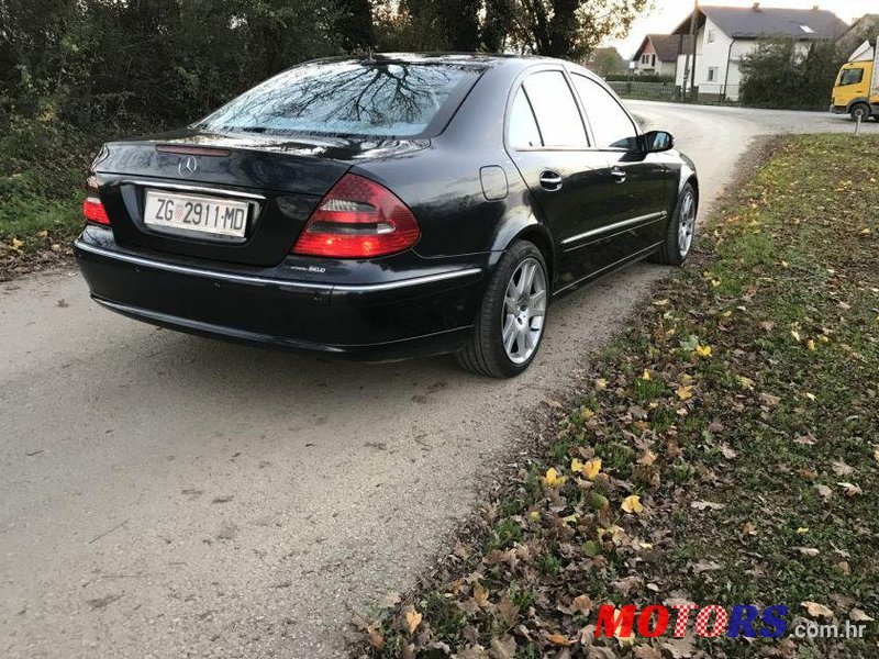 2002' Mercedes-Benz E-Klasa 270 Cdi photo #1