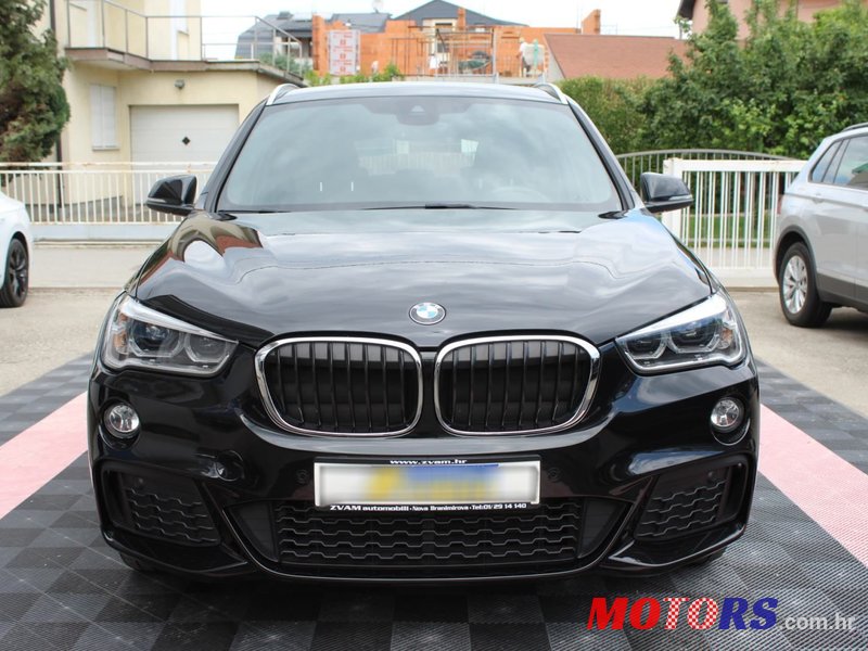 2019' BMW X1 Sdrive18D photo #2