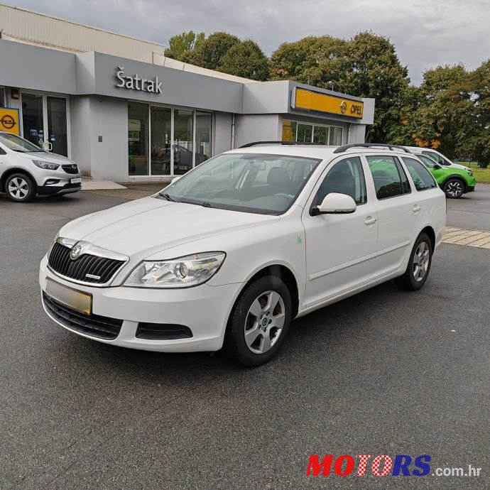 2011' Skoda Octavia 1,6 Tdi photo #1