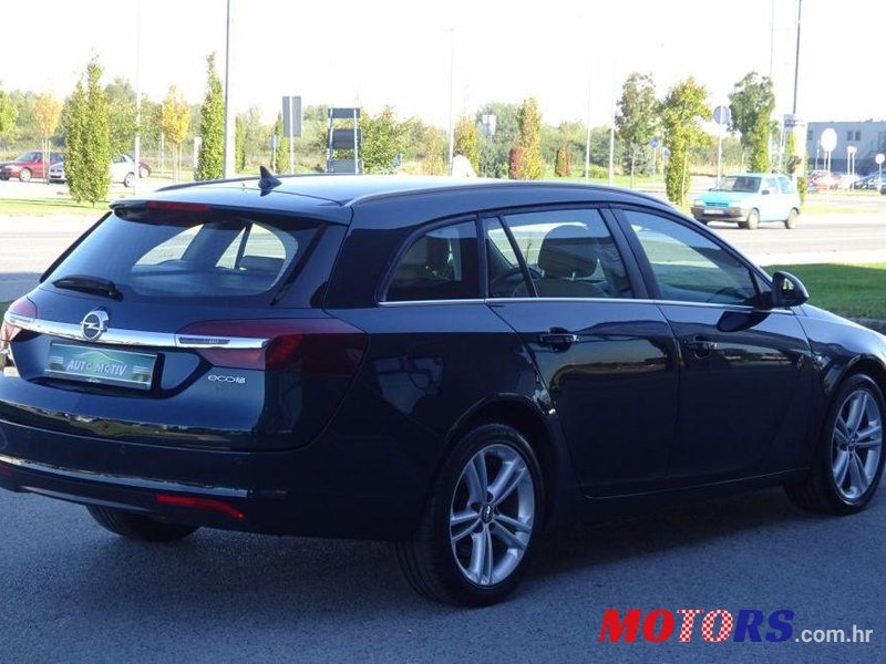 2014' Opel Insignia Karavan photo #2