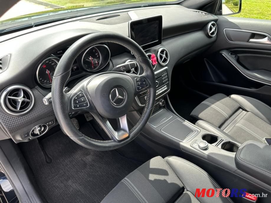 2017' Mercedes-Benz A-Klasa A 200 photo #6