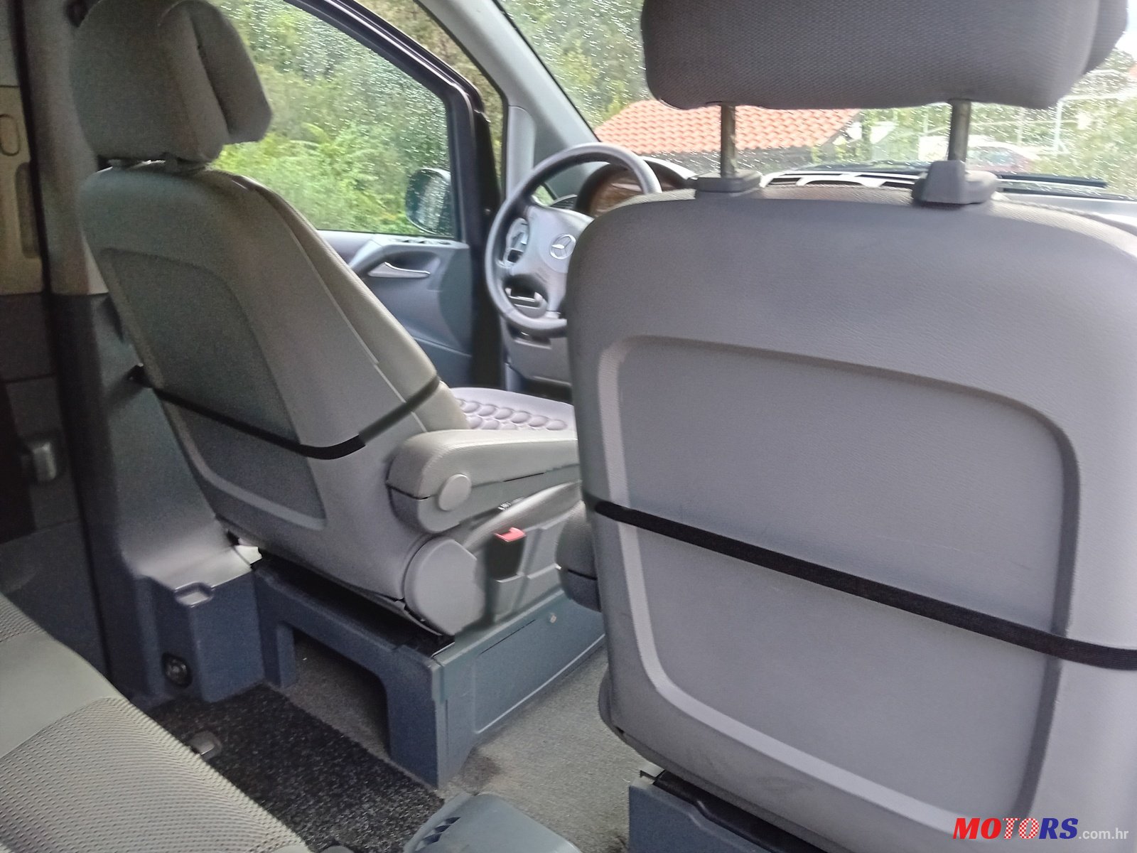 2006' Mercedes-Benz Viano photo #4