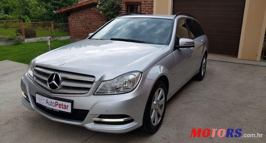 2011' Mercedes-Benz C-Klasa 180 Cdi T photo #1