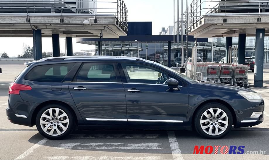 2009' Citroen C5 Break photo #5