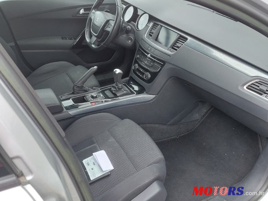 2013' Peugeot 508 1,6 E-Hdi photo #3