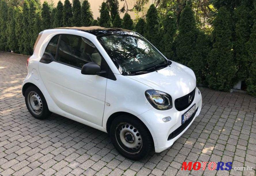 2015' Smart Fortwo Coupe Fortwo photo #1