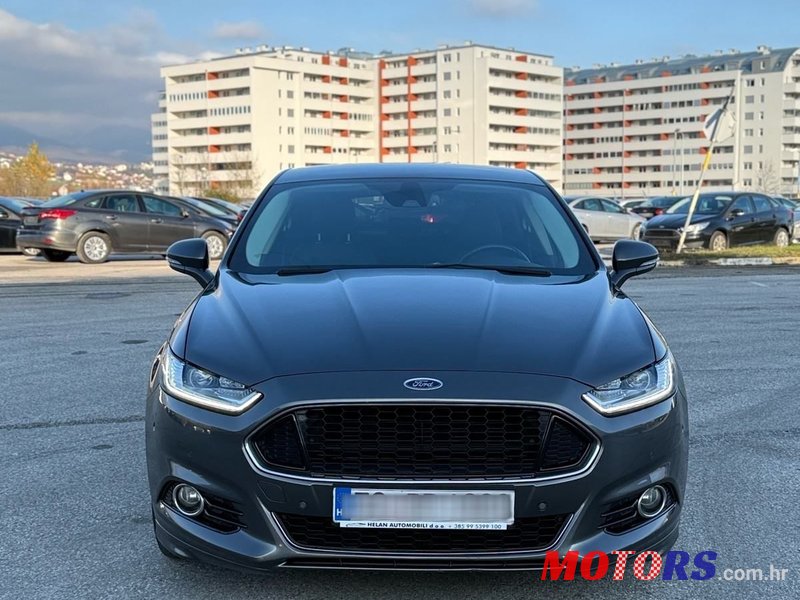 2017' Ford Mondeo 2.0 Tdci photo #2