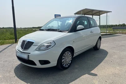 2011' Lancia Y 1,2 8V