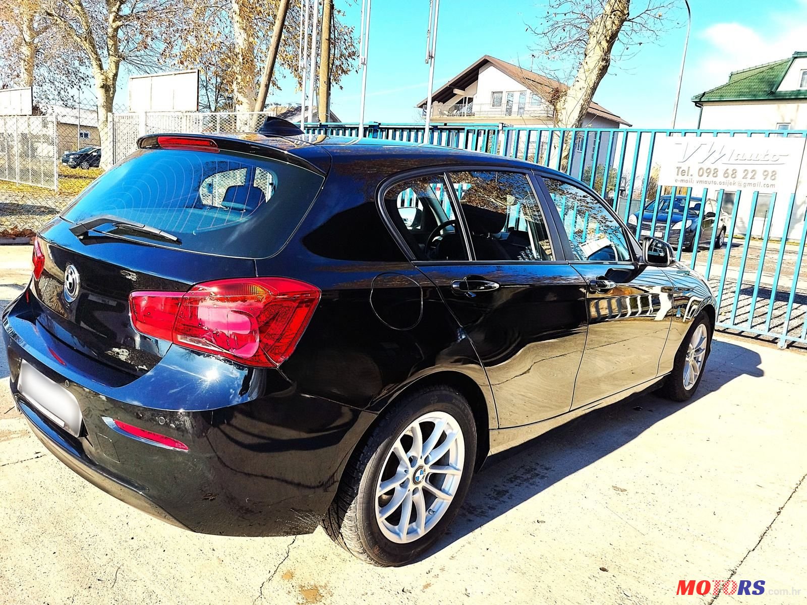 2015' BMW Serija 1 116D photo #3