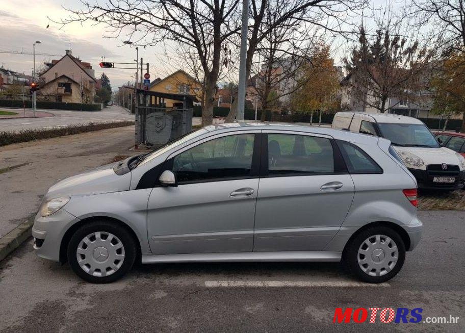 2009' Mercedes-Benz B-Klasa 180 Cdi photo #1