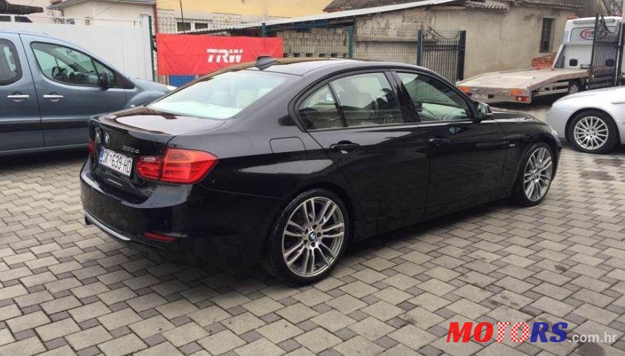 2013' BMW 3 Series 320D photo #1