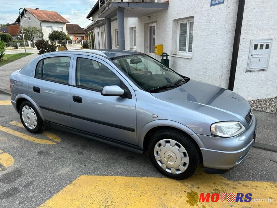 2006' Opel Astra 1,4 photo #3