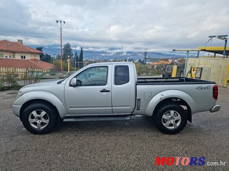 2008' Nissan Navara photo #1