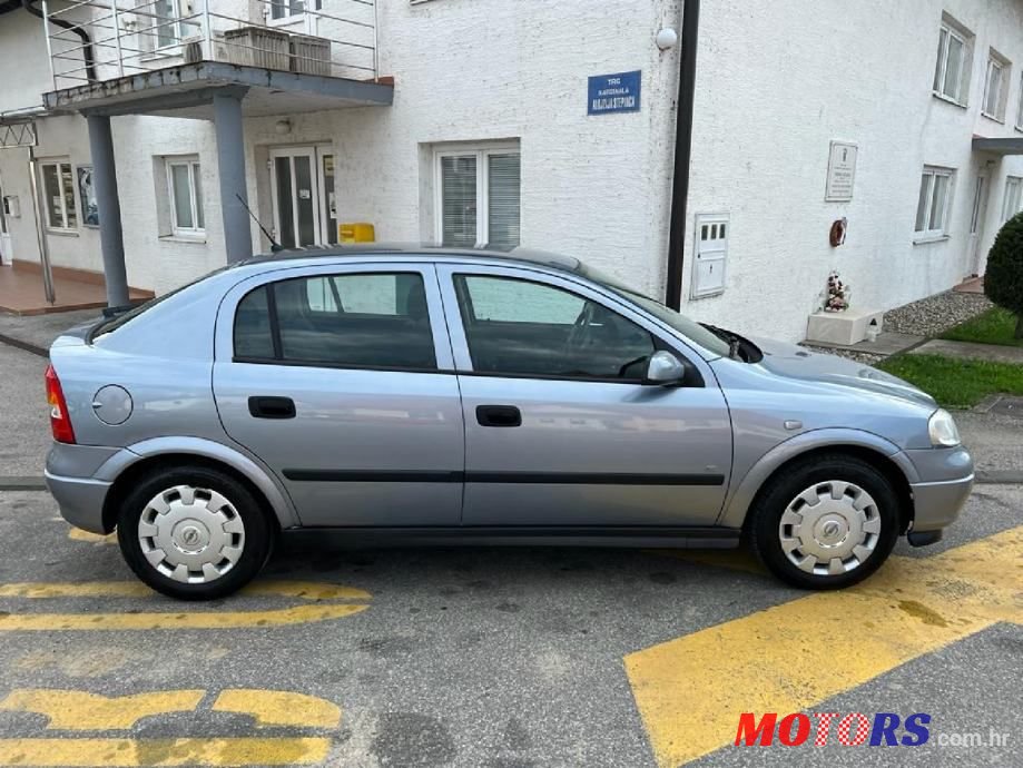 2006' Opel Astra 1,4 photo #4