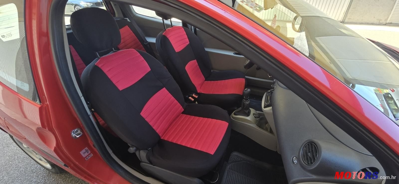 2008' Renault Twingo 1,2 photo #2