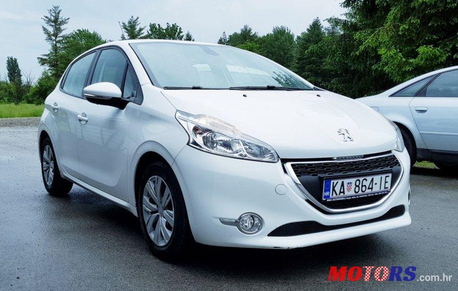 2015' Peugeot 208 1,4 Hdi photo #2