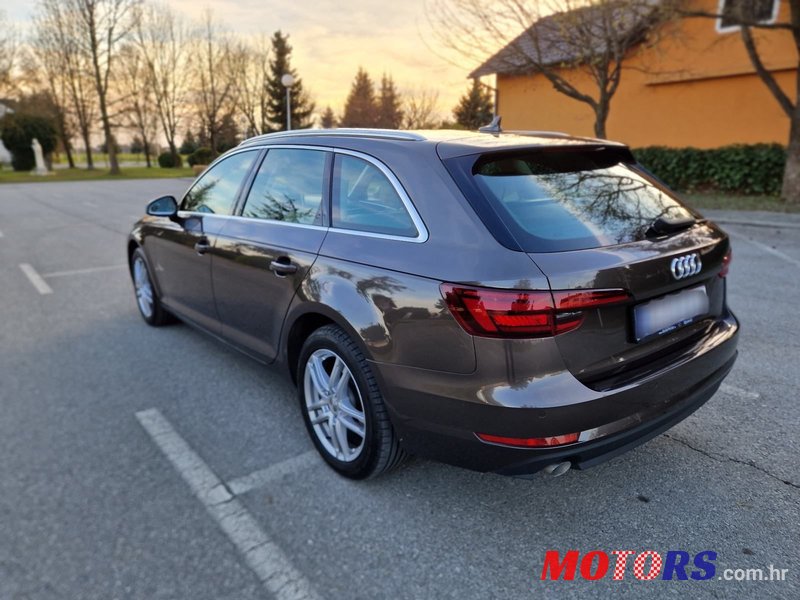 2018' Audi A4 Avant photo #6